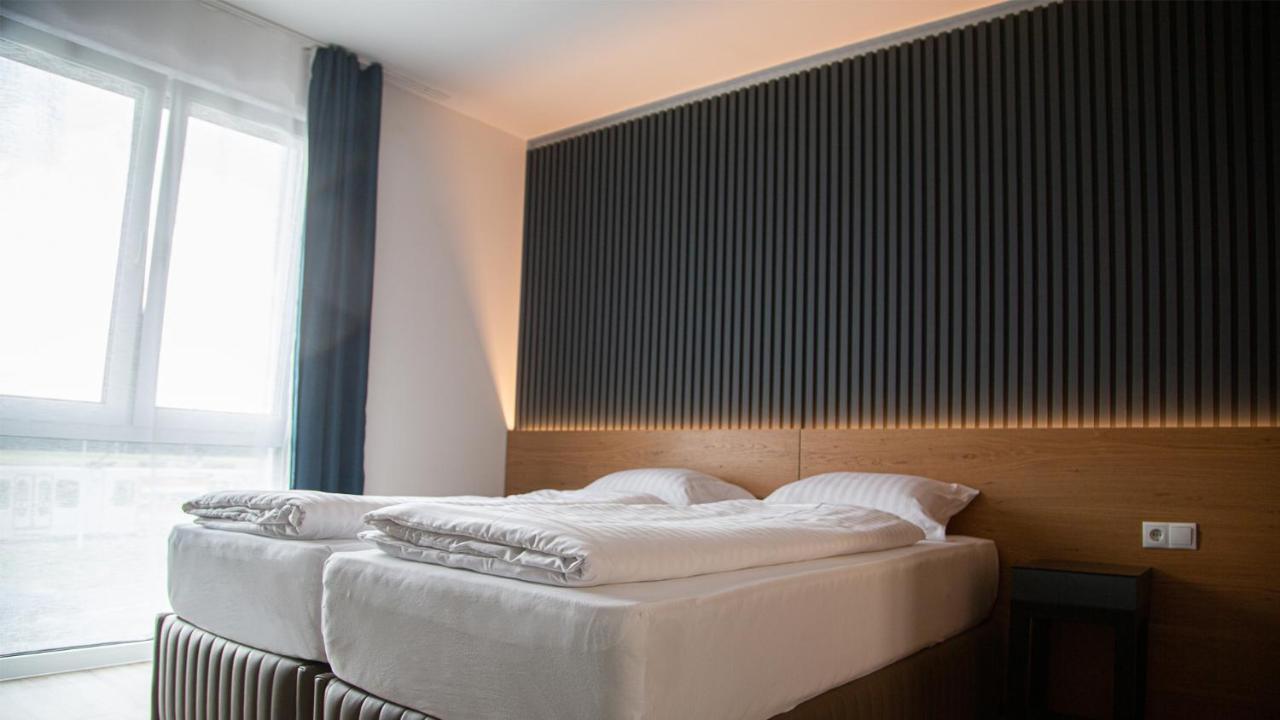 Rheinapart Hotel Und Boardinghouse Борнґайм Екстер'єр фото