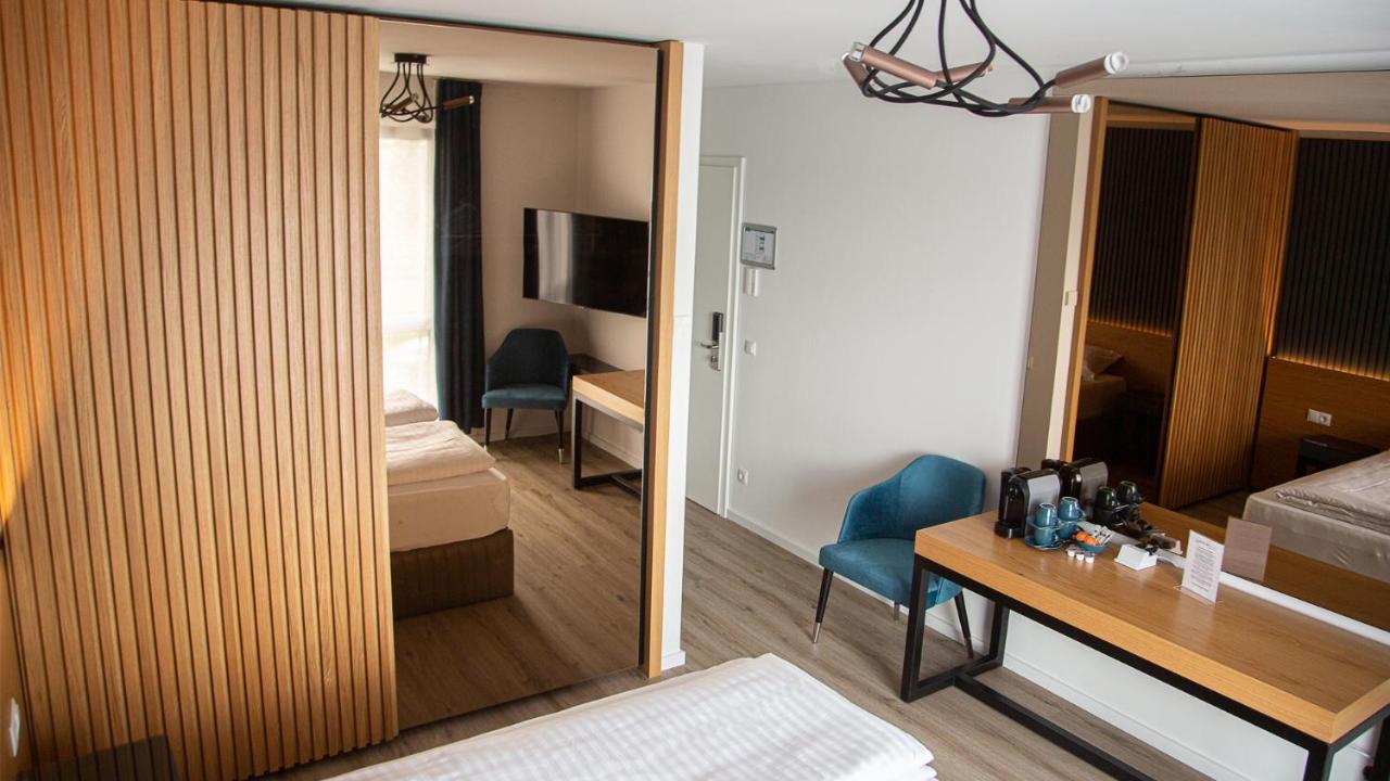 Rheinapart Hotel Und Boardinghouse Борнґайм Екстер'єр фото